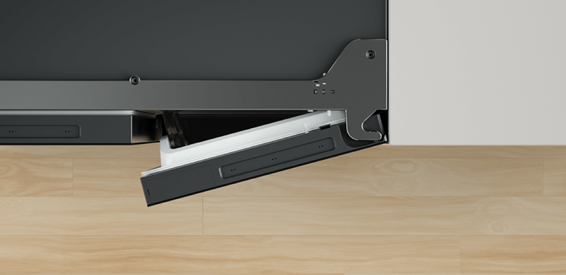 TCL C521CDD Stable Recessed Hinges