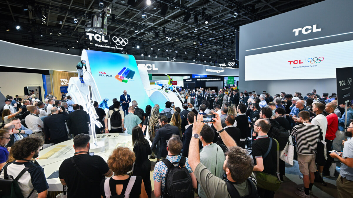 TCL Showcases Latest Display Technologies and AI Innovations at