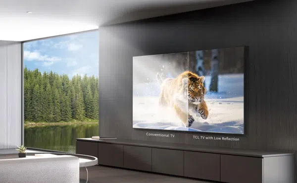 TCL C845 TV Low Reflection