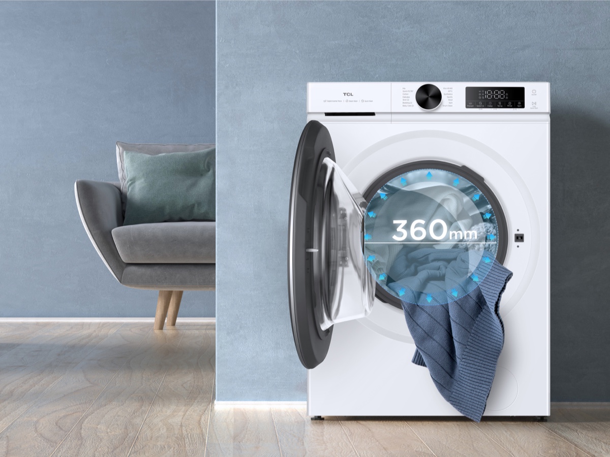 TCL P680 Washer drum opening with a diameter of 360mm