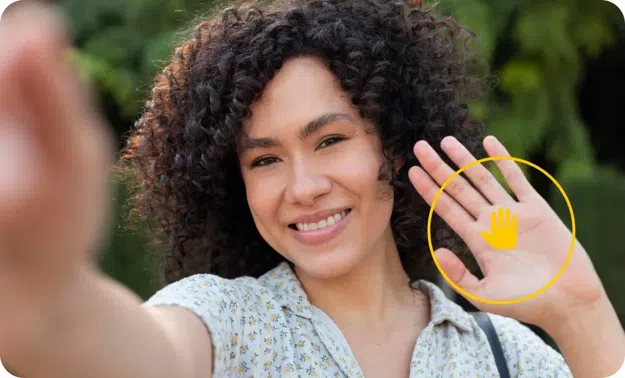 TCL 605 Gesture capture