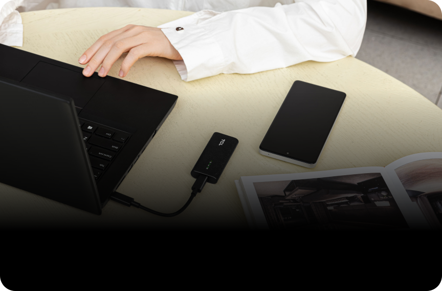 TCL Redcap Stay connected on the go