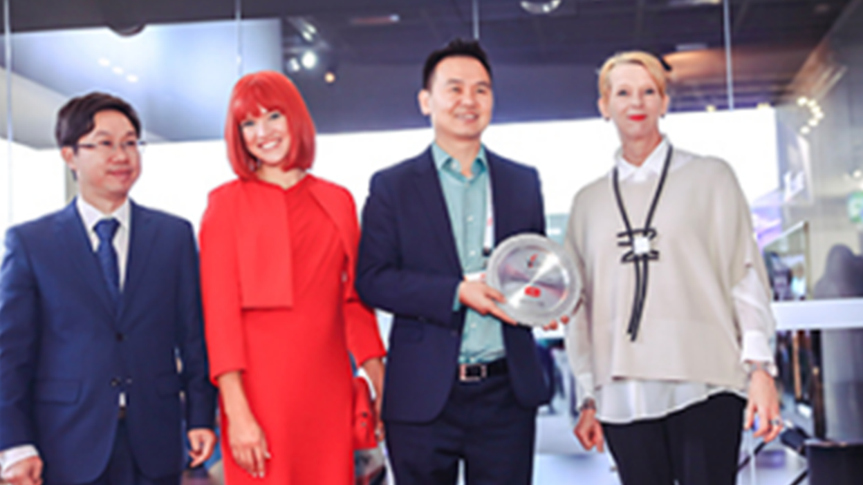 ทีวี TCL ได้รางวัลเทคโนโลยีหน้าจอ IFA 2018| TCL ประเทศไทย