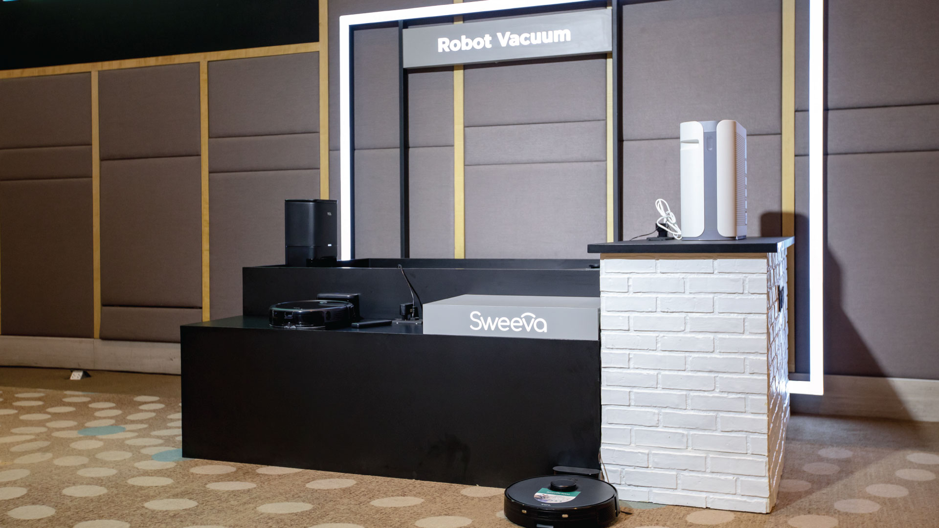 หุ่นยนต์ดูดฝุ่น tcl